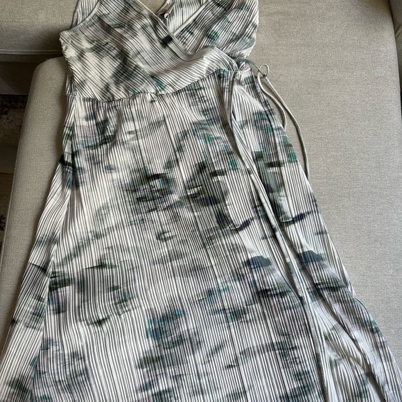 Chiffon dress - Picture 2 of 2